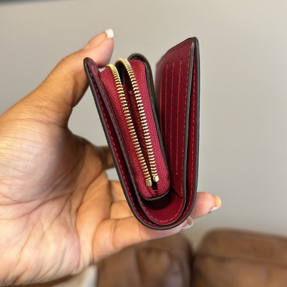 ✨Authentic✨LV JULIETTE WALLET - Picture 13 of 14